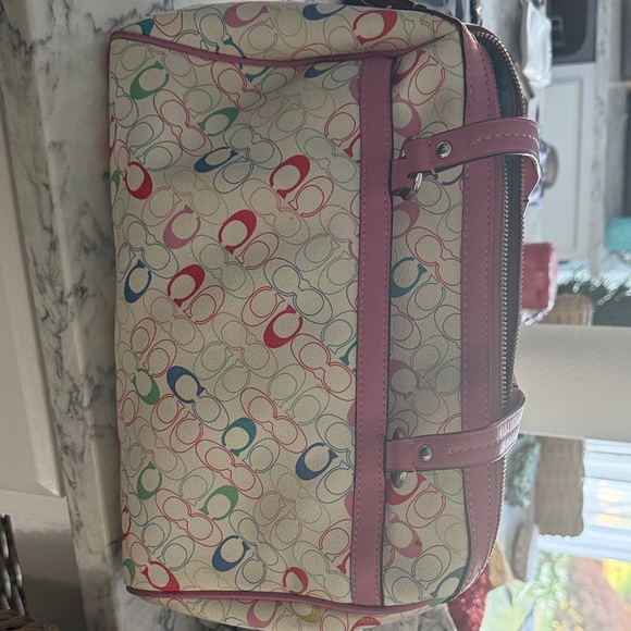 Coach Pink and Cream Signature Shoulder Bag - Picture 5 of 7
